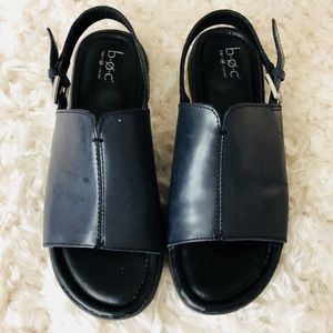Born black leather sandals sz 7M